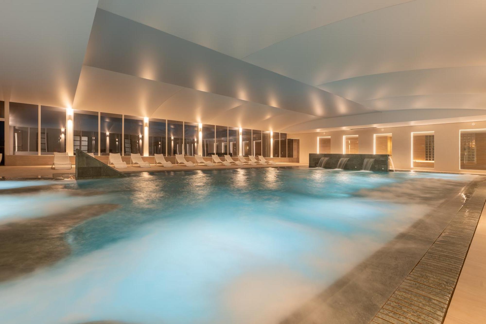 Palasiet Wellness Clinic&Thalasso 4 Sup เบนิสกัสซิม ภายนอก รูปภาพ