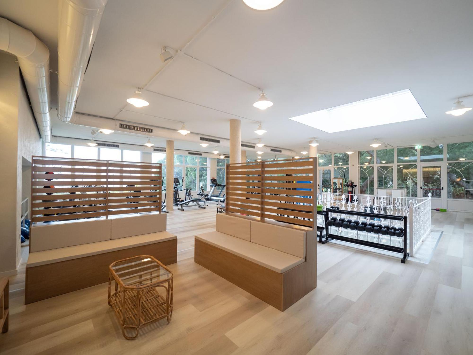 Palasiet Wellness Clinic&Thalasso 4 Sup เบนิสกัสซิม ภายนอก รูปภาพ